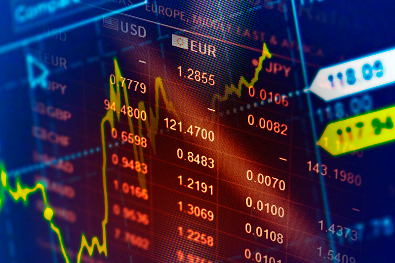 Copom anuncia nova Selic no final do dia; mercado prevê queda para 8,25%